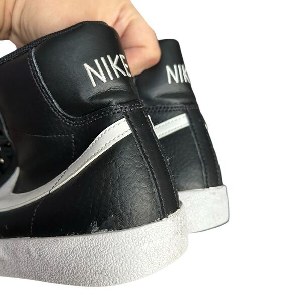 Nike Blazer 77 Black & White Sneakers Size 7Y - Picture 5 of 16
